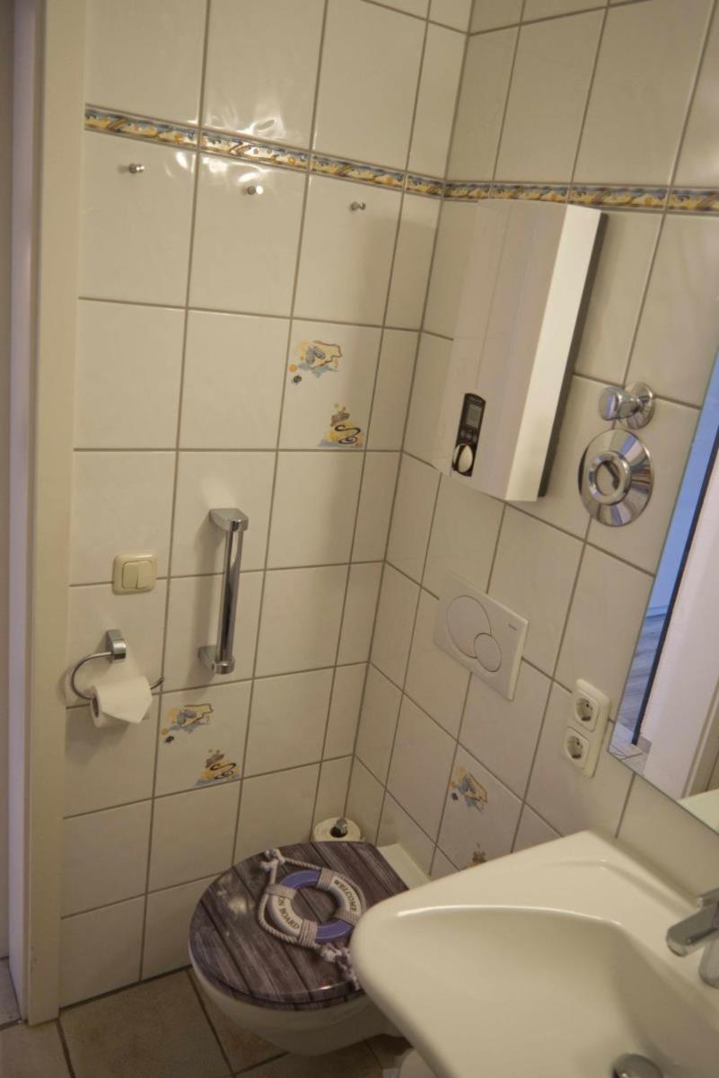 Burgtiefe auf Fehmarn Inselblume 80 - Gemuetliche Ferienwohnung, Blick Auf Die Fehmarnsundbruecke מראה חיצוני תמונה
