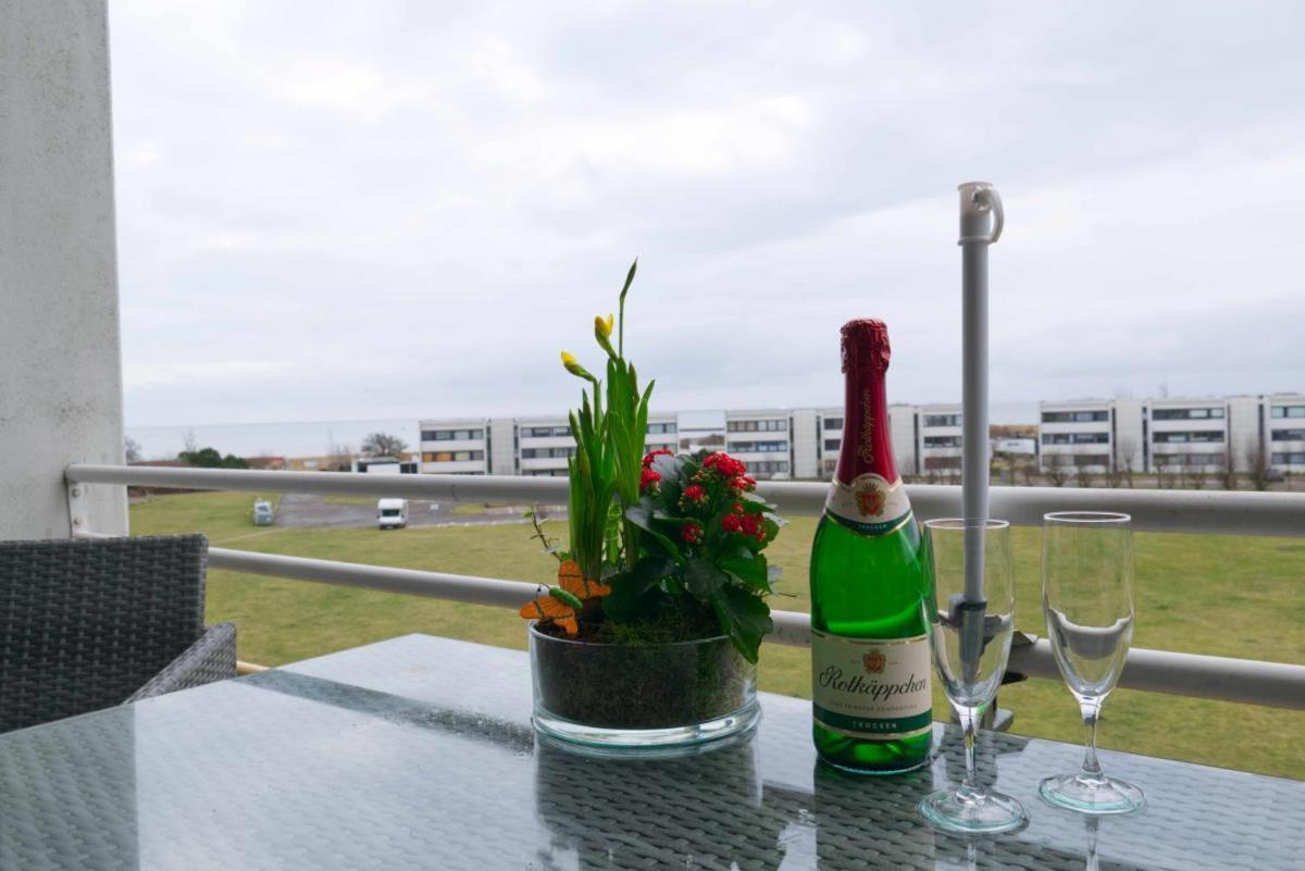 Burgtiefe auf Fehmarn Inselblume 80 - Gemuetliche Ferienwohnung, Blick Auf Die Fehmarnsundbruecke מראה חיצוני תמונה